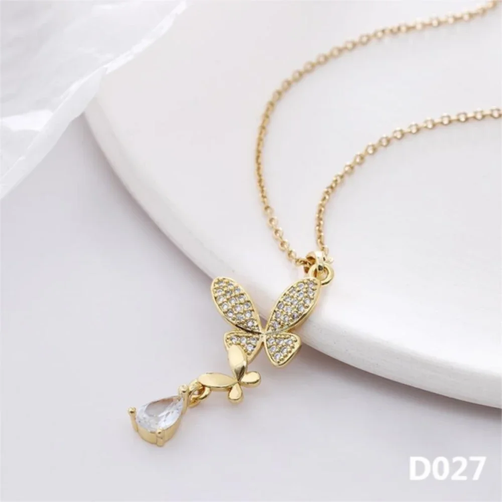Retro Butterfly Zircon Pendant Necklace for Women - Elegant Jewelry Decoration, Fashionable Collarbone Chain, Micro Inlaid Desig