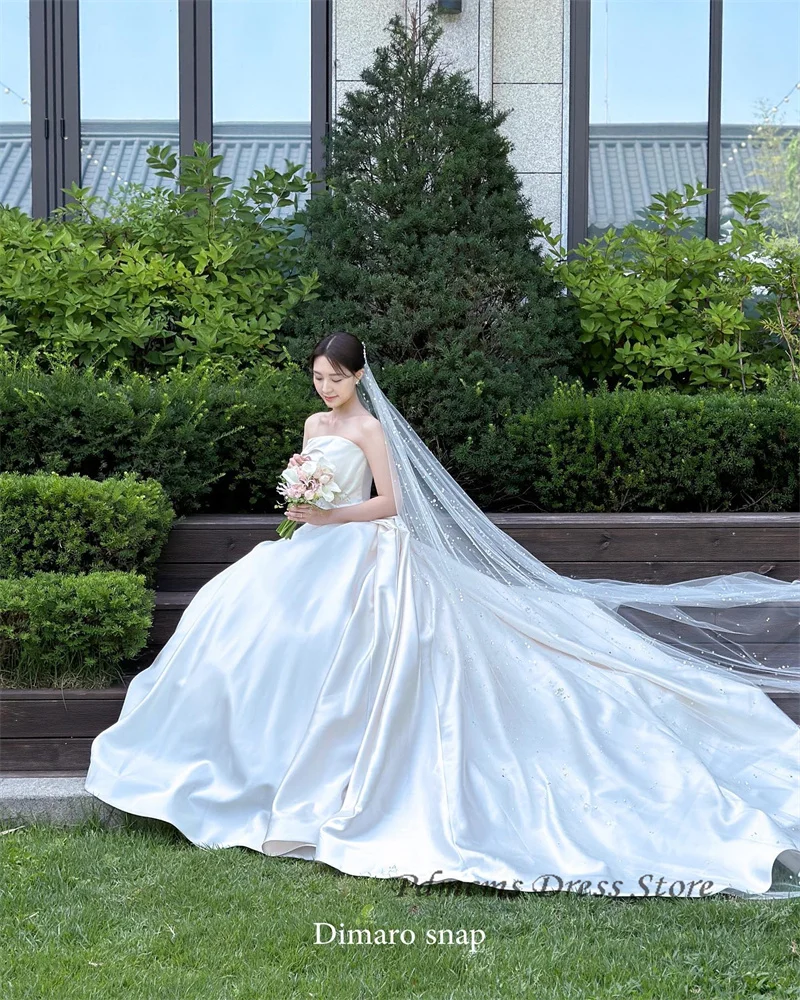 Elegant A Line Thick Soft Korea Satin Wedding Dresses Photoshoot Strapless Draped Princess Bridal Gowns Custom Made Bespoke