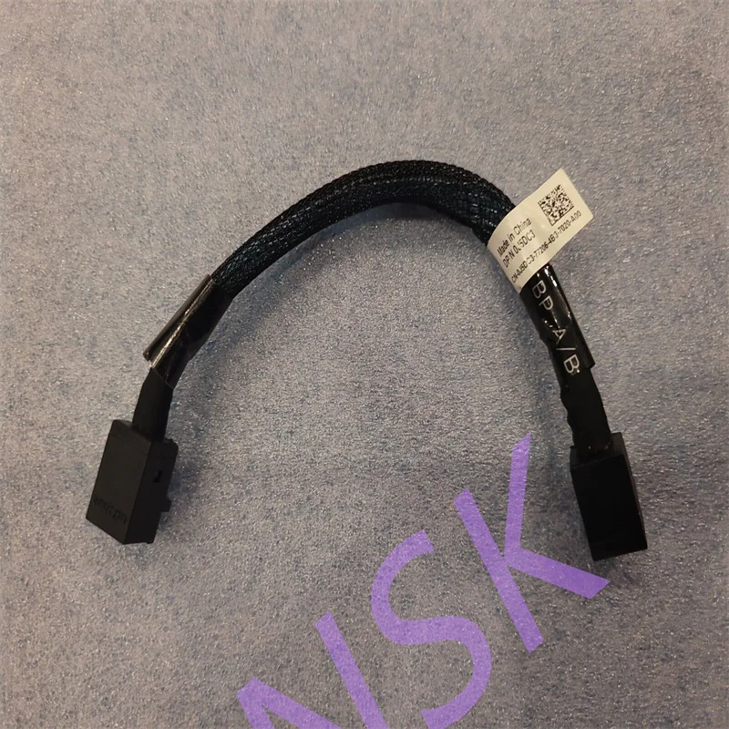 

Used FOR Dell EMC J5DC3 0J5DC3 Dell Poweredge T630 T640 Server Tower Mini SAS HD 6-inch Cable Free Shipping