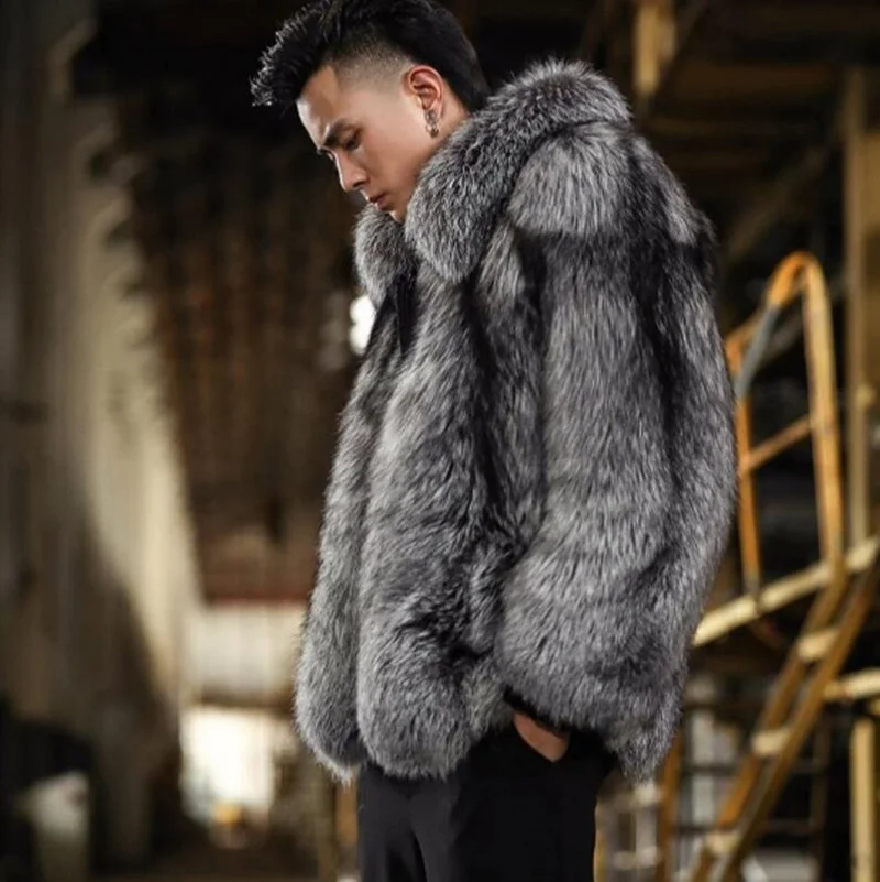 เสื้อโค้ทผู้ชายขนสัตว์เทียมลายขนสุนัขจิ้งจอกแบบสั้น สไตล์ฤดูใบไม้ร่วงและฤดูหนาว ให้ความอบอุ่น เสื้อโค้ทขนสุนัขจิ้งจอกสีเงิน เสื้อแจ็คเก็ตหนังผู้ชาย