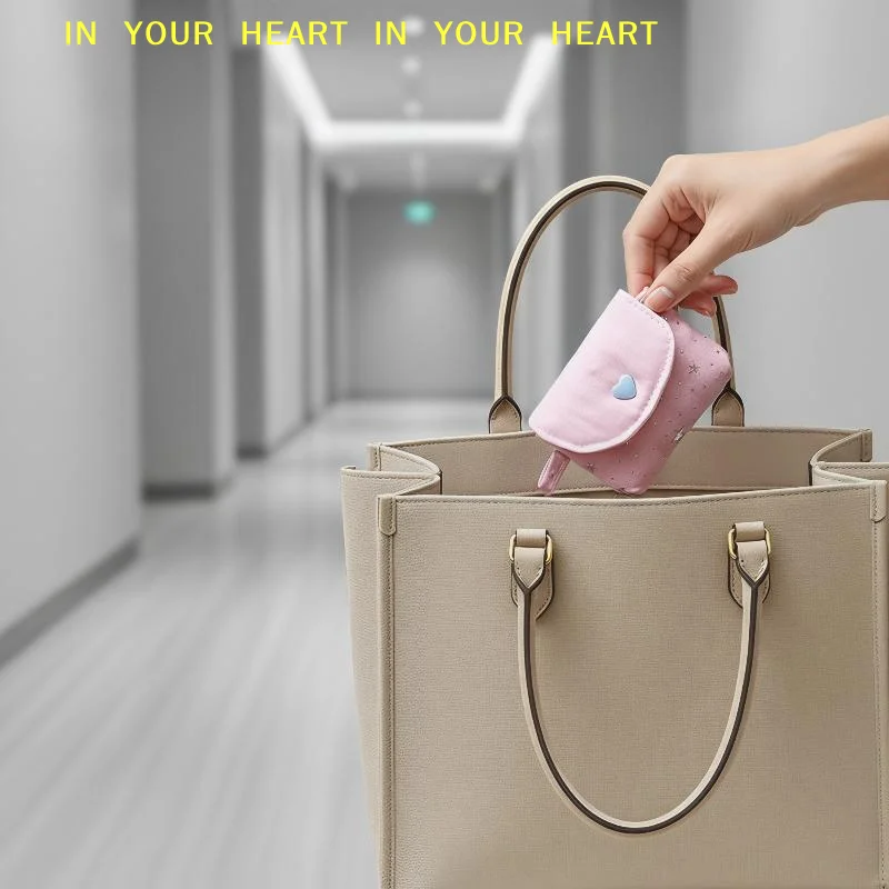 【X】Wireless Mini Earphone Storage Bag Bluetooth Headset Case with Keychain Holder for Safe Carrying