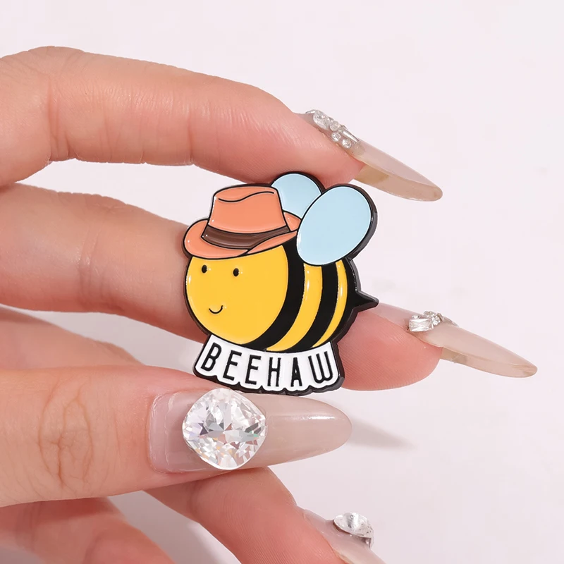 Funny Bee Enamel Pins Creative Animal Brooches Lapel Badge Cartoon Beeman I Want To Beelieve Pun Accessories Gift for Friends