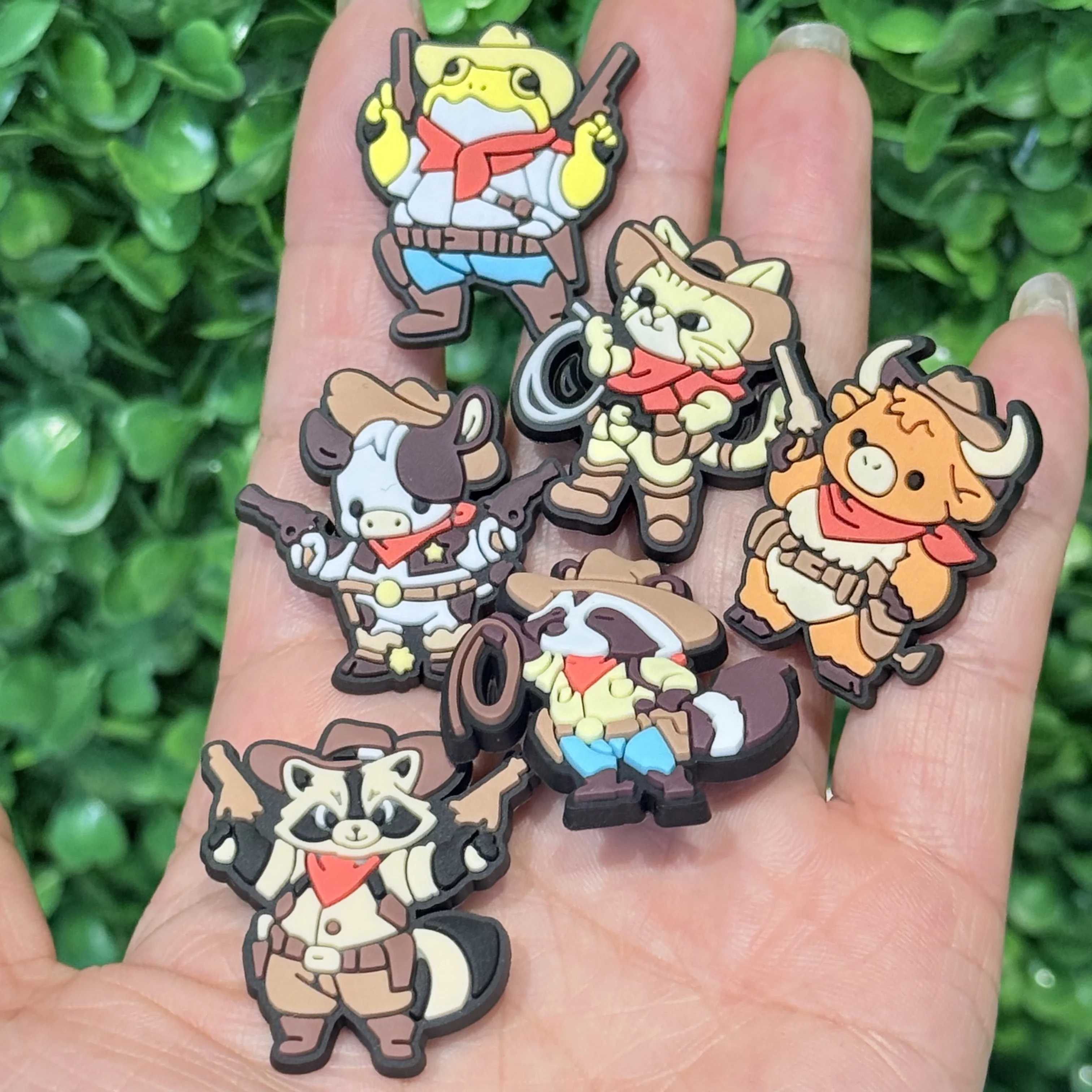 

6-50Pcs Cool Cat Highland Cow PVC Shoe Charms Frog Mix Animals Sandals Button Decorations For Birthday Gift