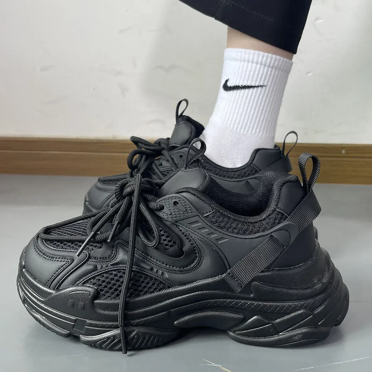 

Men Chunky Sneakers 2023 Brand Design Men's Casual Sneakers Thick Sole Mans Skateboarding Shoes