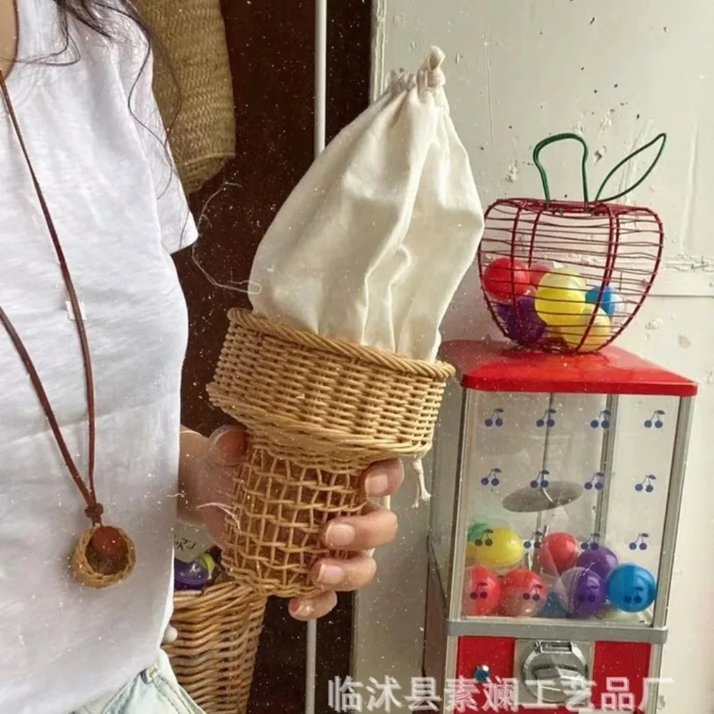 Cute Ice Cream Rattan Bag Handbags Bohemian Wicker Woven Straw Bag Hollow Funny Purses for Women 2025 Shoulder Bags Beach Bags