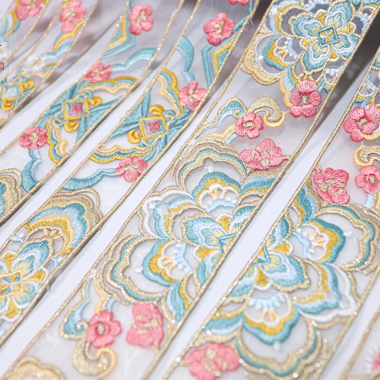 

Embroidered Neckline Trim, Lace Applique, Chinese Hanfu Collar Embroidery, Curtain Sheer Lace, DIY Decorative Edging