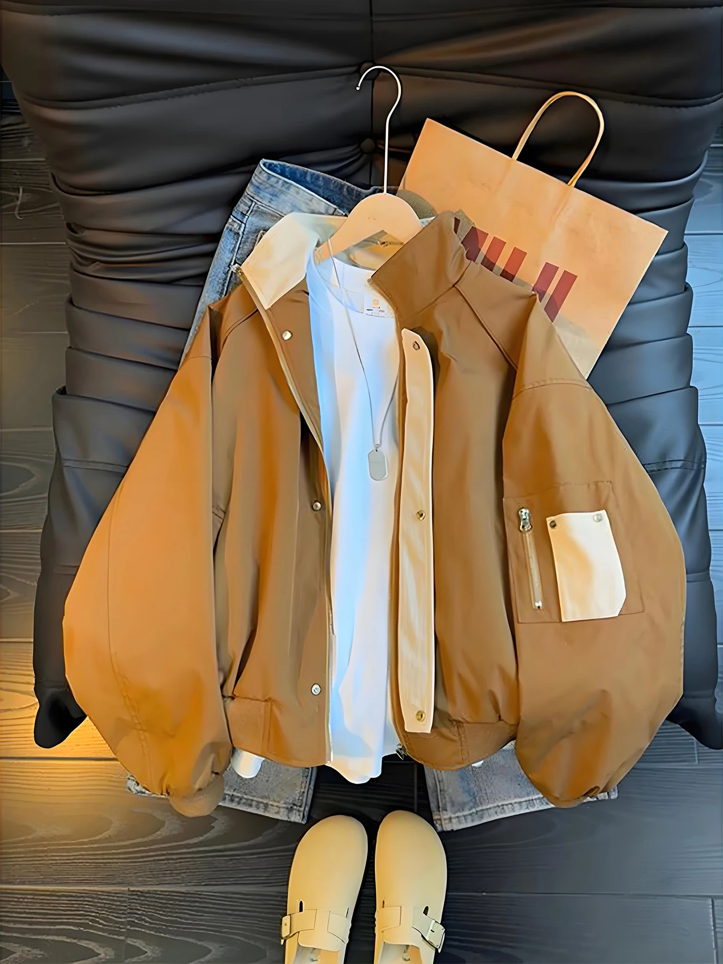 

Мужская рабочая куртка American Style: функциональная ветрозащитная куртка-бомбер с воротником-стойкой, весенняя коллекция, модный бренд