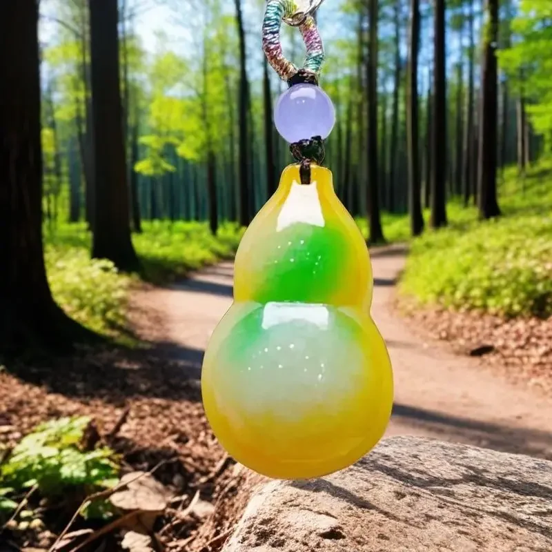 

Чистый натуральный жадеит Laokeng, лед, клейкие семена, желтый нефрит, плавающая зеленая тыква, ручная резьба, теплая и нежная мода