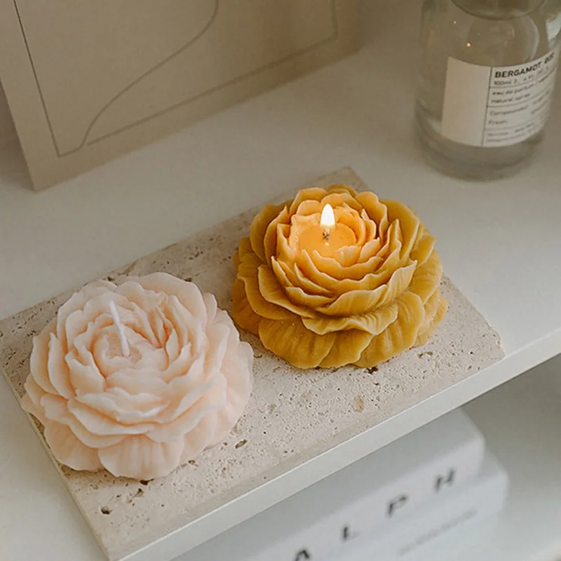 1PCS  Peony Flower Shape Scented Aromatic Candles Paraffin Wax Aromatic Candle Wedding Gift Party Home Decoration Cute Candles