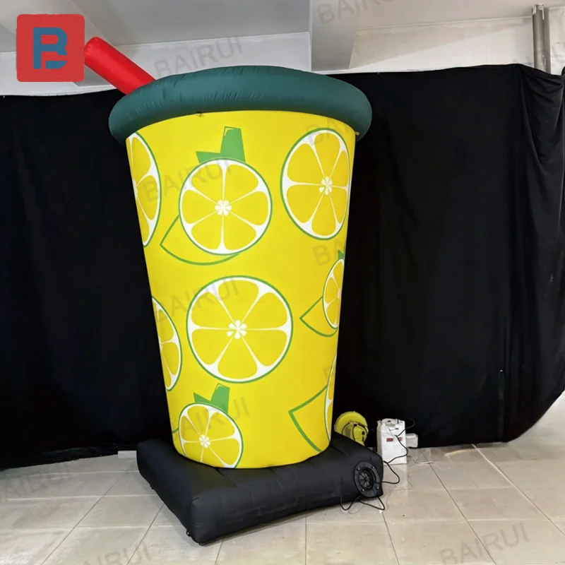 Inflatable water cup, party supplies. Plastic lemonade cup with a lid, customizable logo, suitable for stage props display.