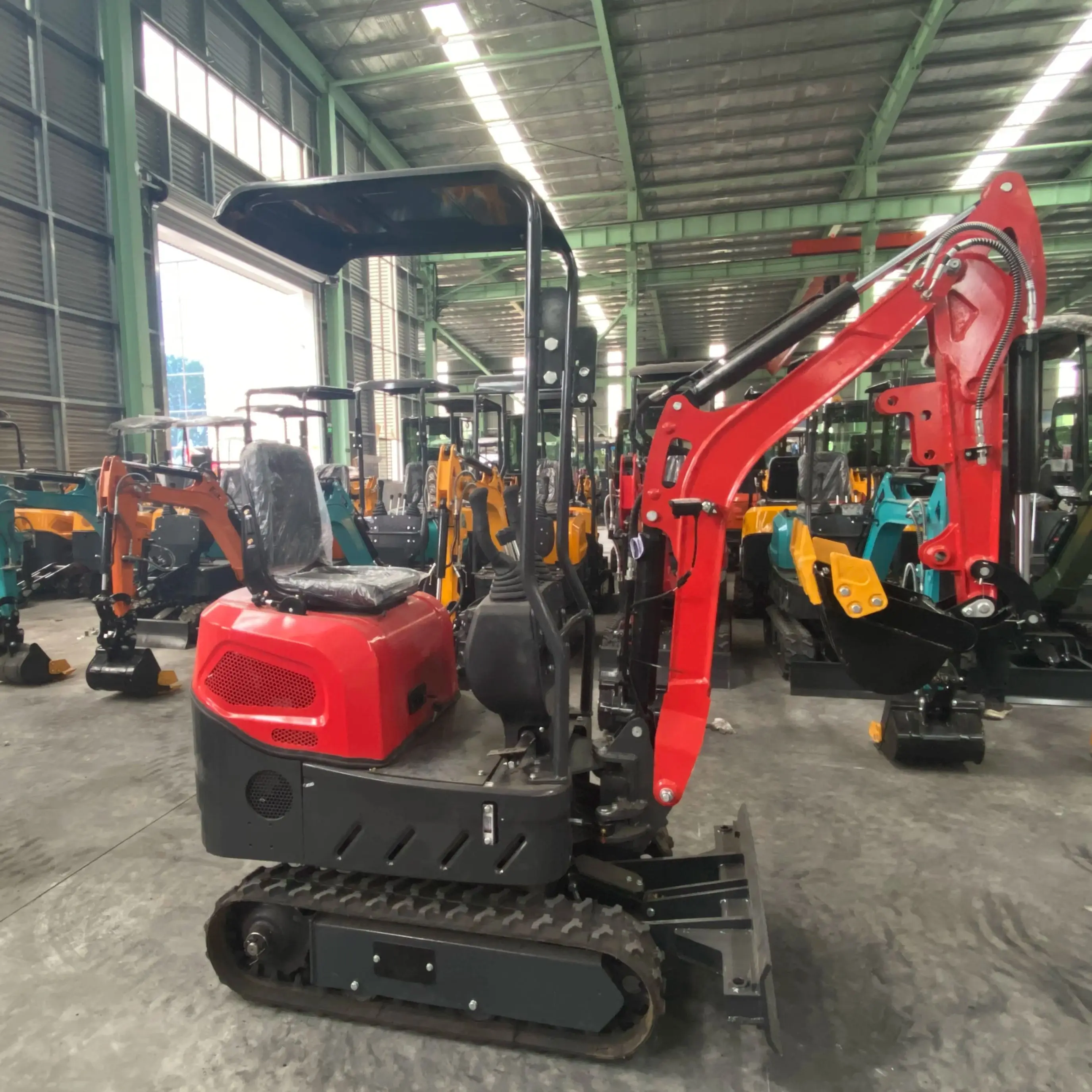 نوع جديد من نوع المسار للحفارات الفعالة مع أداء الاختراق