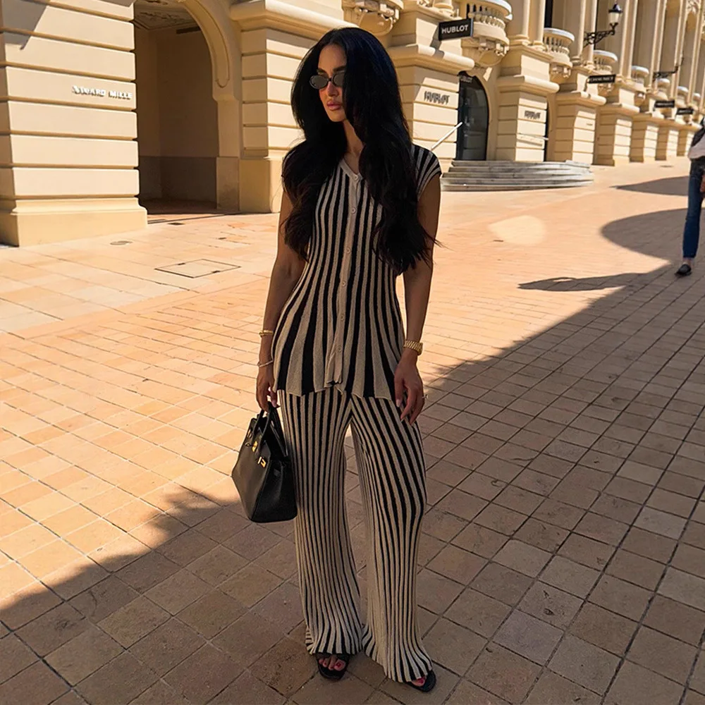 

Vintage Stripe Knitted Pants Suits Women Elegant O Neck Single Breasted Top Pants Set Lady High Street Commute Chic Outfits