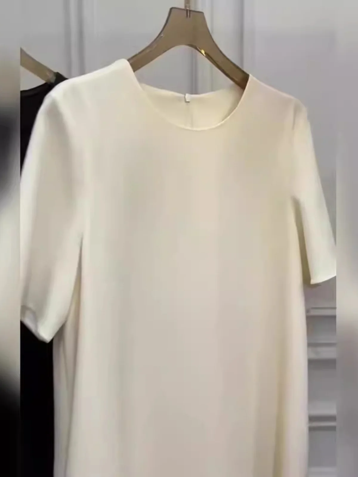 Été 2025 coréen Sle Simple longue t-shirt Dr ample nouveau haut de gamme décontracté Dr femmes Maxi jupe français Sle taille haute...