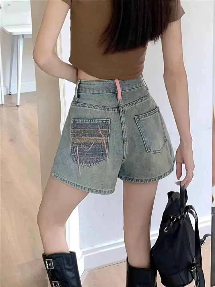 Vintage Embroidery Denim Shorts Women Summer Basic Simple All-match High Waist Short Pant Ladies Streetwear Chic Classic Ins