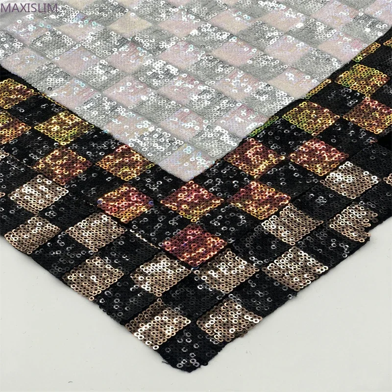 3MM Sequin Fabric Flannel Checkered Pattern Fabric Wholesale Background Tablecloth Dress Boxes Bags Home Decoration Wide：125CM