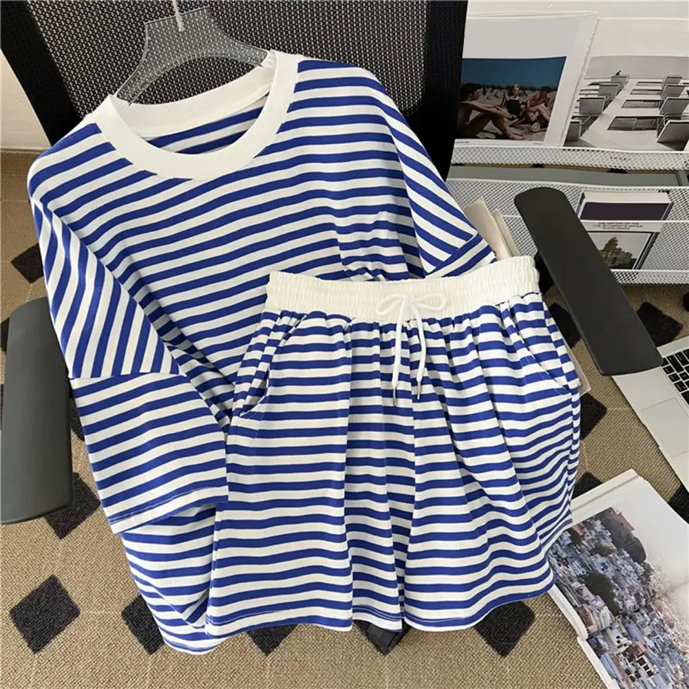 Women Casual Tee Shorts Suit Two Pieces Women T-Shirt Shorts Suit Striped Ladies Casual Tee Short Pants Suit Womenswear