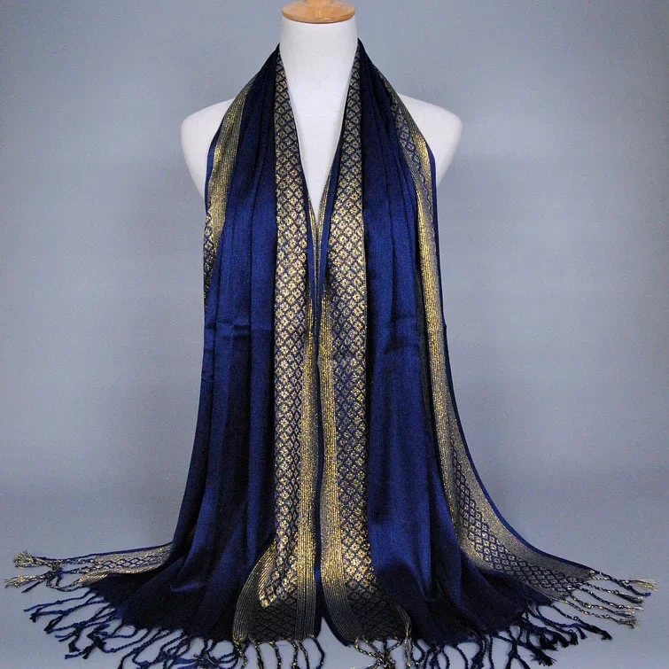 

Golden Thread Spring and Autumn Winter Tassel Shawl Headscarf Solid Color Diamond Thickened Warm Thickened Extended Neck Scarf