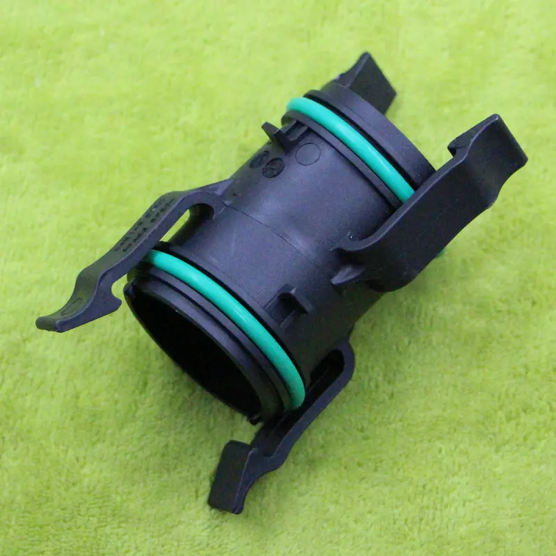 Apply to Golf 7 MK7 Jetta Passat Octavia Touran EA211 1.4TSI Turbocharger pipe joint Pressure pipe joint 04E 145 875 A