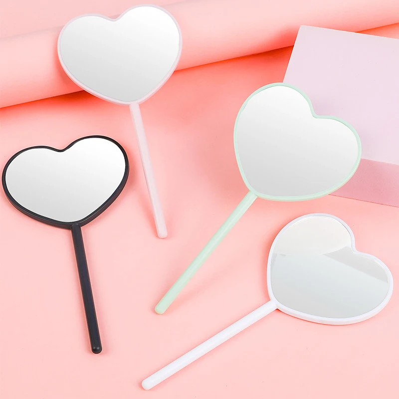 1Pcs Handheld Makeup Mirror Love Heart Mirror Female Handle Makeup Cosmetic Beauty Tools Handheld Vanity Make Up Mirror