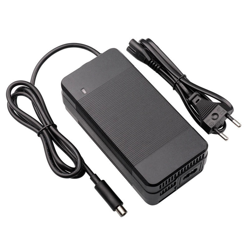 67,2V 3A Intelligentes Lithium-Batterieladegerät 16Series für 60V Li-Ionen-Akkupack-Ladegerät GX16/XLR/DC/GX12/RCA Hochwertiger Anschluss – Detail 5
