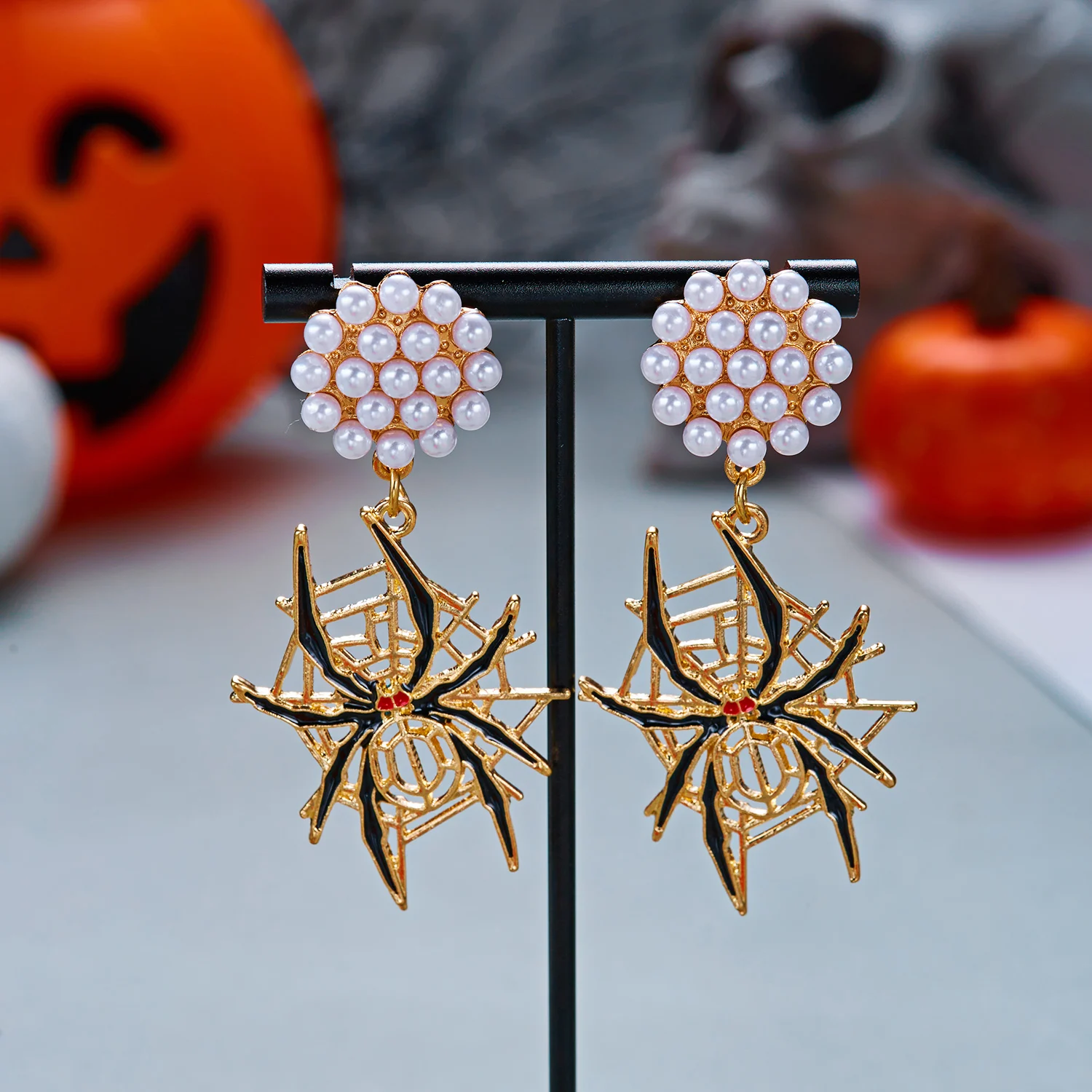 Halloween Übertriebene Spinnennetz-Ohrhänger für Damen Elegante Imitationsperlen BOO Lange Quasten-Ohrringe Party-Feiertagsschmuck – Detail 5