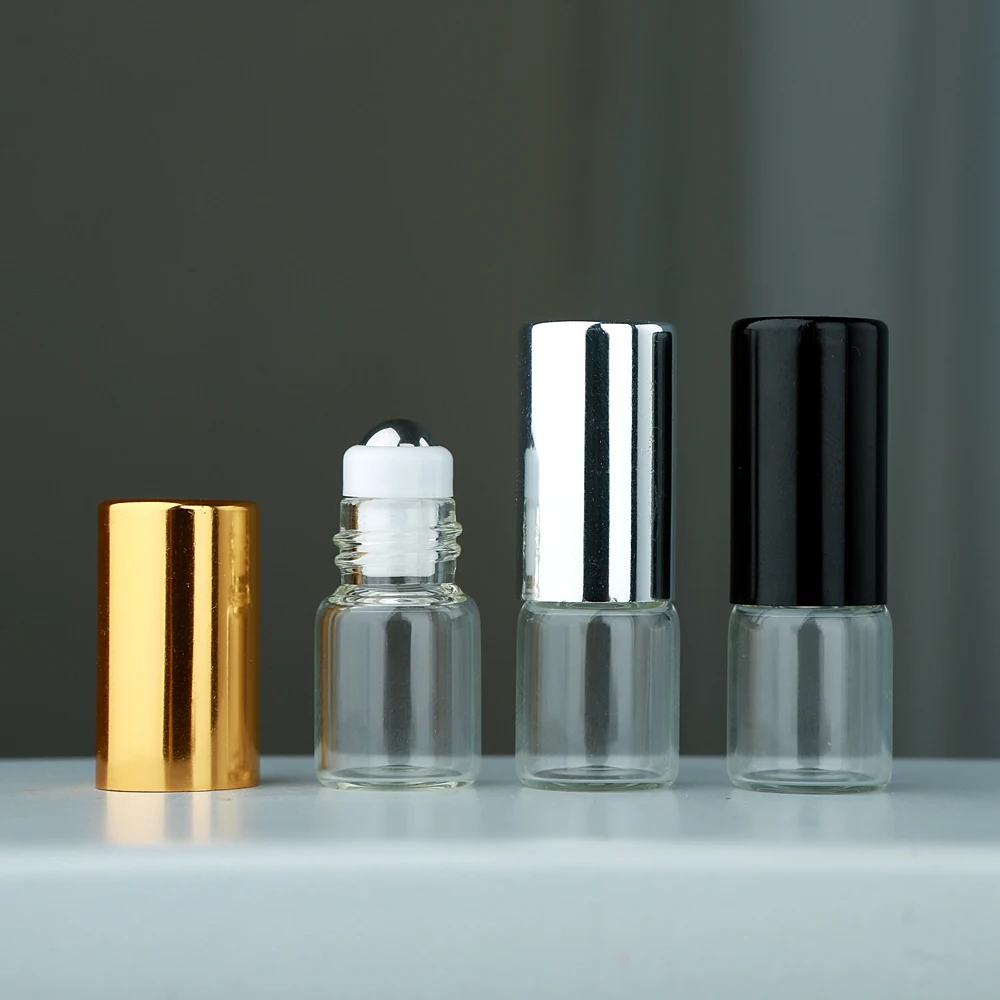 100 قطعة زجاجات قابلة للطي من الزجاج الشفاف سعة 2 مل مع رؤوس رش من الألومنيوم، وموزعات عطور/سفر محمولة للزيوت العطرية.