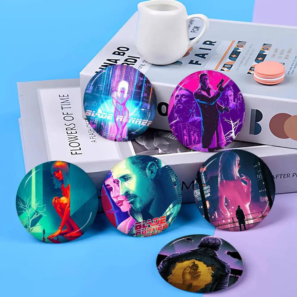 Blade Runner 2049 American Classic Minimalist Movie Creative Pins Funny Faces Round Snap-in Brooch Badge Backpack Accessories