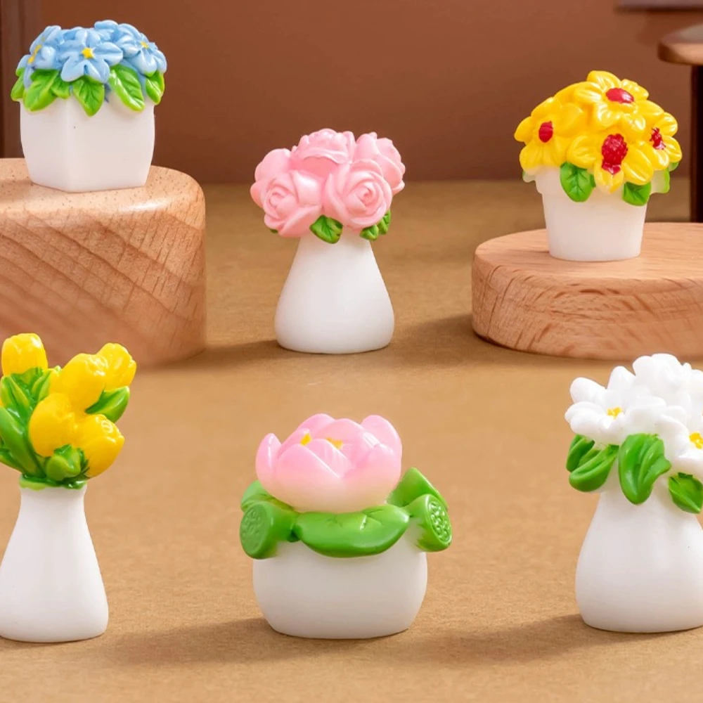 6 Stück Künstliche Rosenblüten Mini-Vase Harz-Figur Simulation Bonsai Mikro-Landschaft Ornament Puppenhaus Desktop-Deko Handwerk