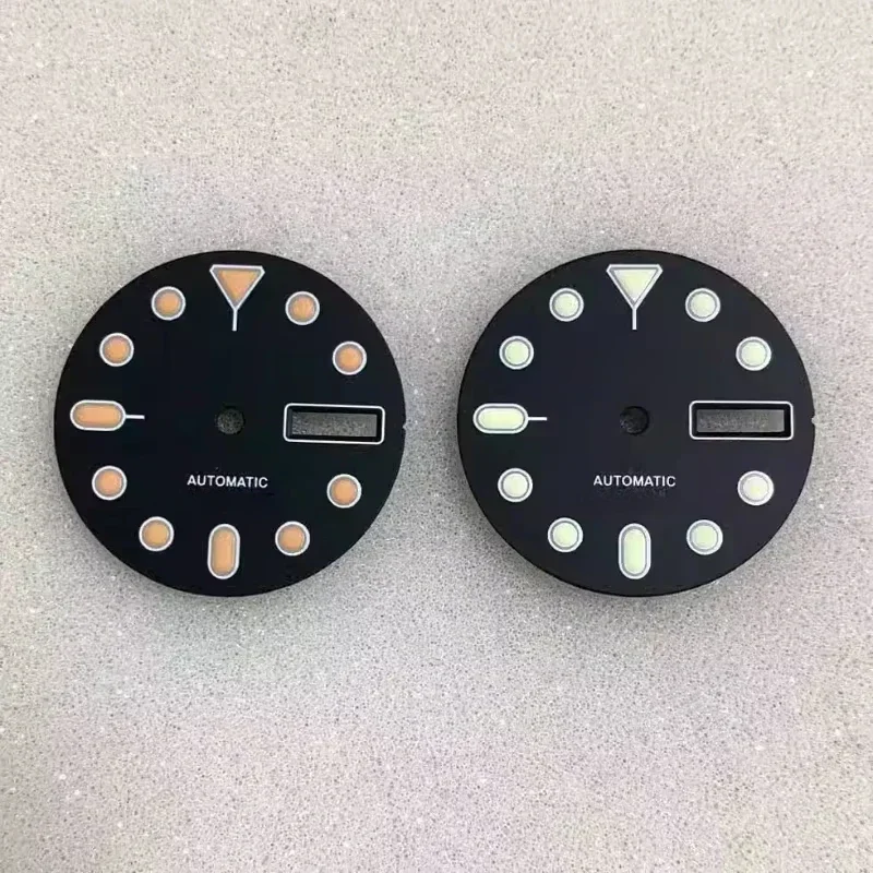 Cadran NH35 C3 vert lumineux 28.5mm, cadran simple/Double calendrier adapté pour NH35 NH36 4R36, mouvement automatique SKX007, cadrans de montre, nouveau