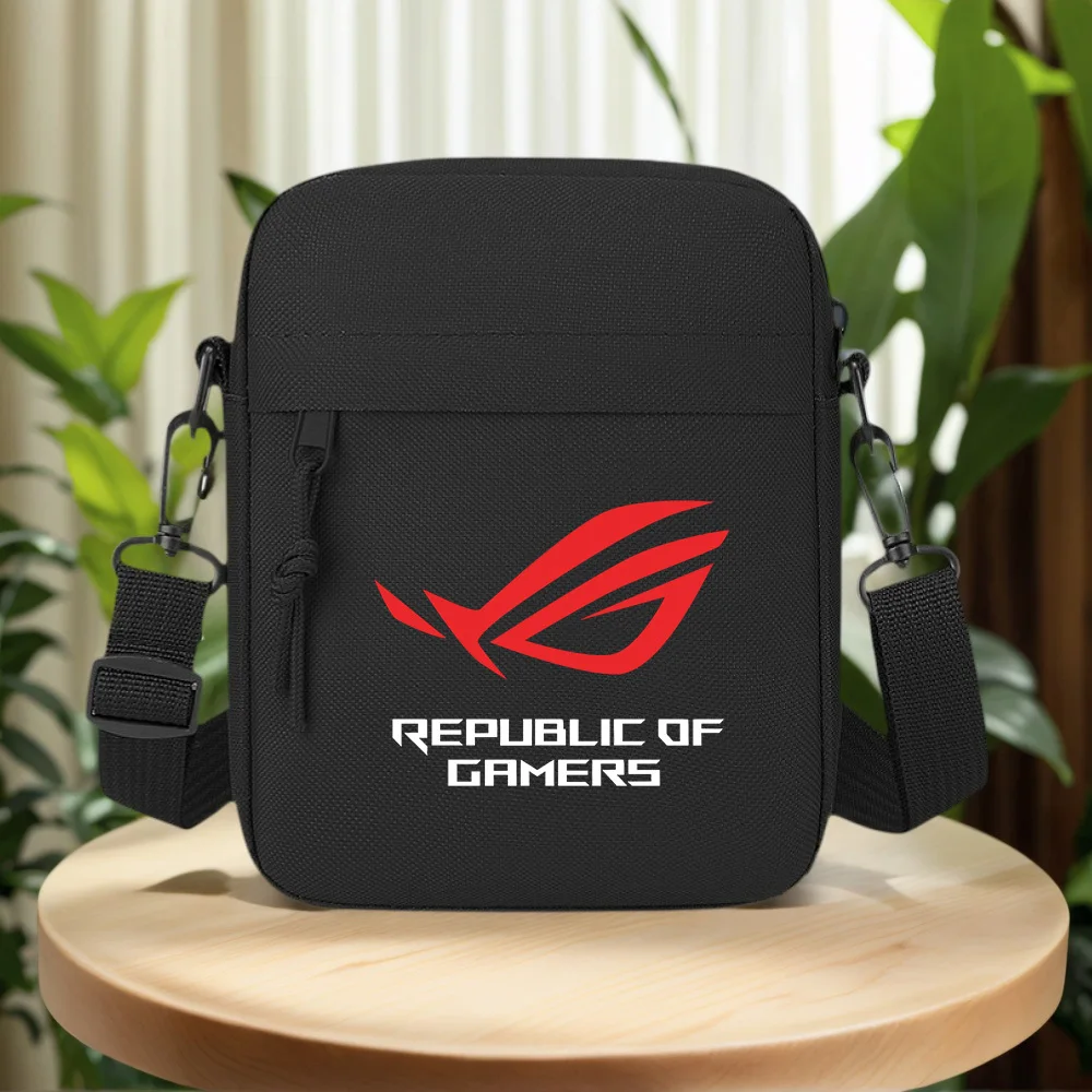 Red Eye Shape Above  Men Crossbody Bag Single Shoulder Women Cartoon Anime Film Printing Design Unisex
