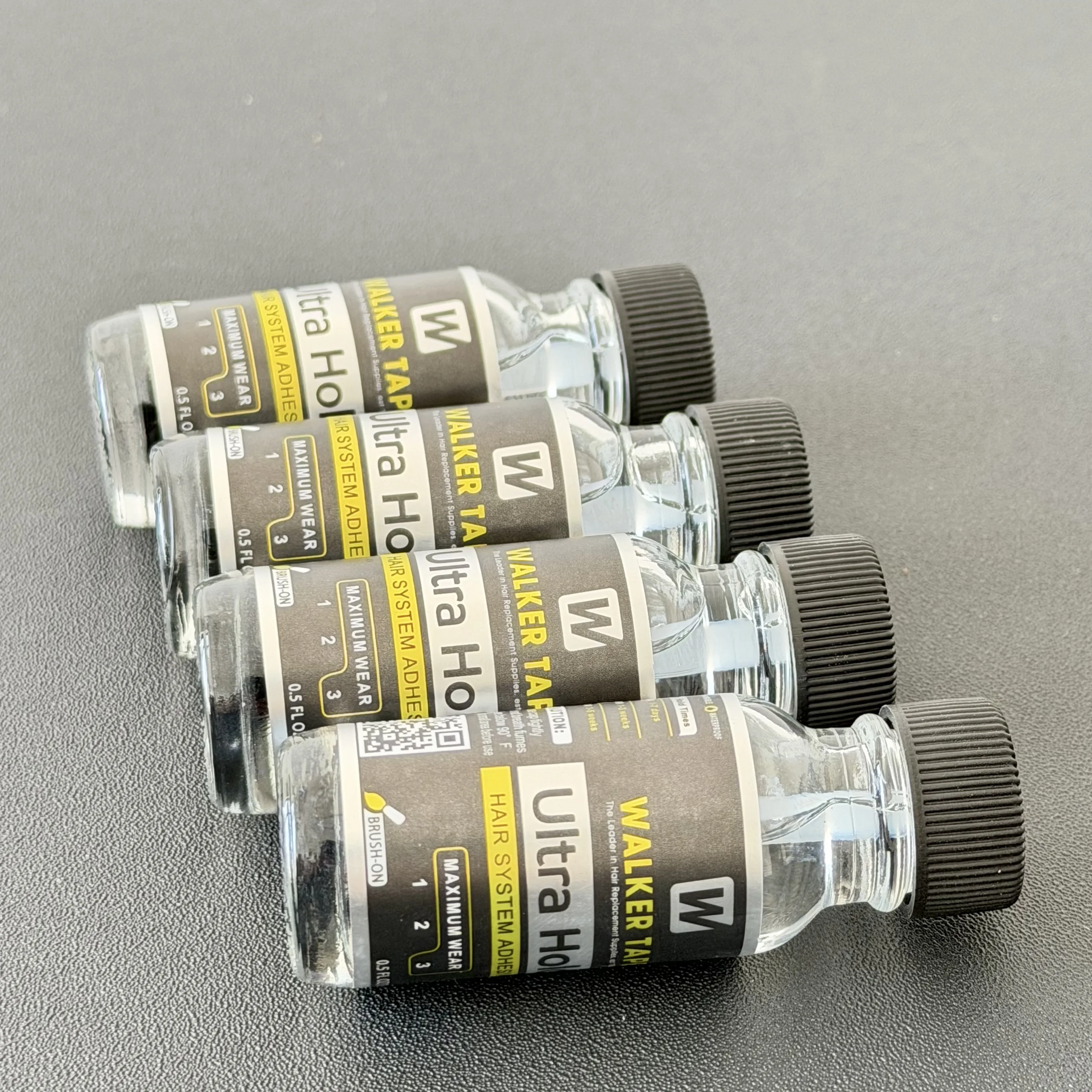 Cola Adesiva para Sistema Capilar Walker Tape Ultra Hold 0.5oz/15ml com Pincel, Cola para Peruca de Renda à Prova d'Água com Fixação Forte para Toupees