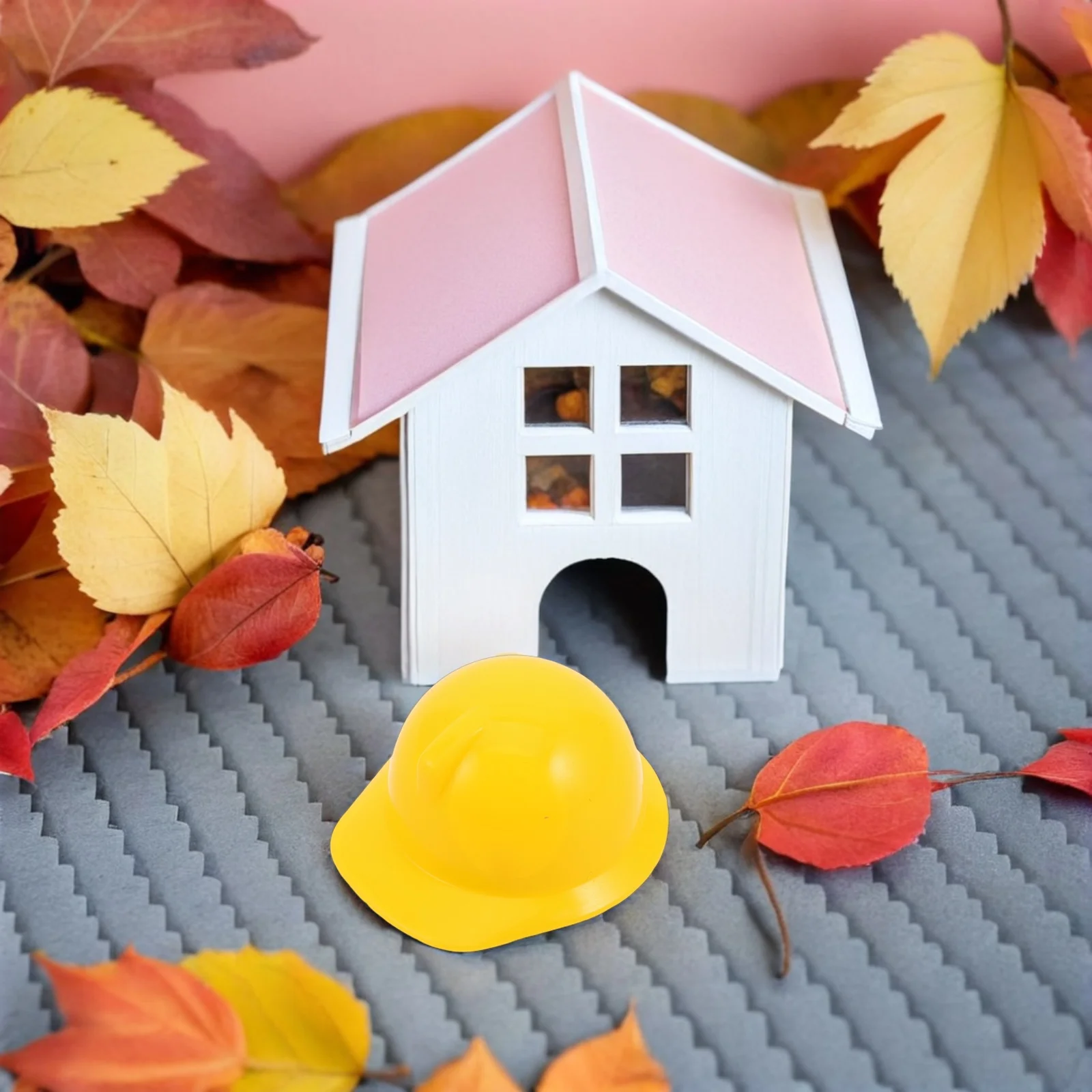 

25pcs Mini Tiny Plastic For Pet Dress Up Party Construction Theme Hats Decoration Tiny Hard Hat Bottle Topper