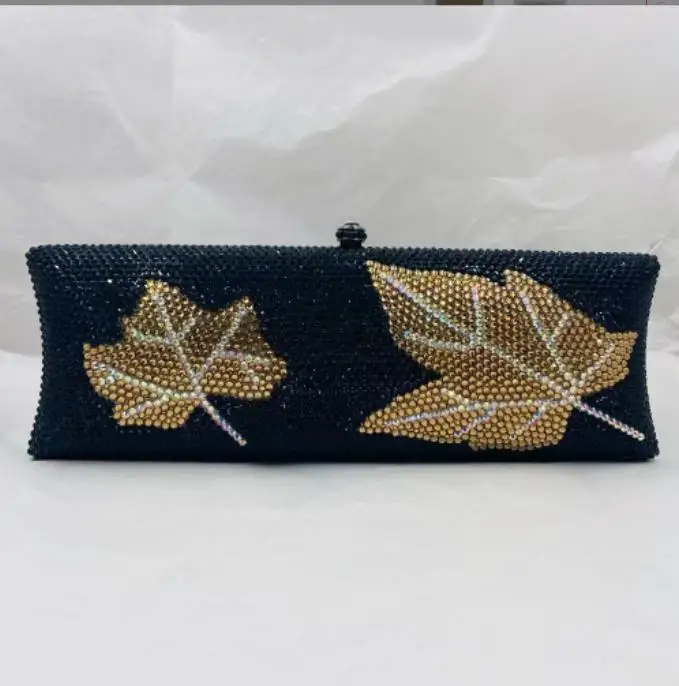 

Women Plain Crystal Flower Clutch Purse Stone Evening Bags Handbags Ladies Party Wedding Rhinestones Clutches Metal Minaudiere