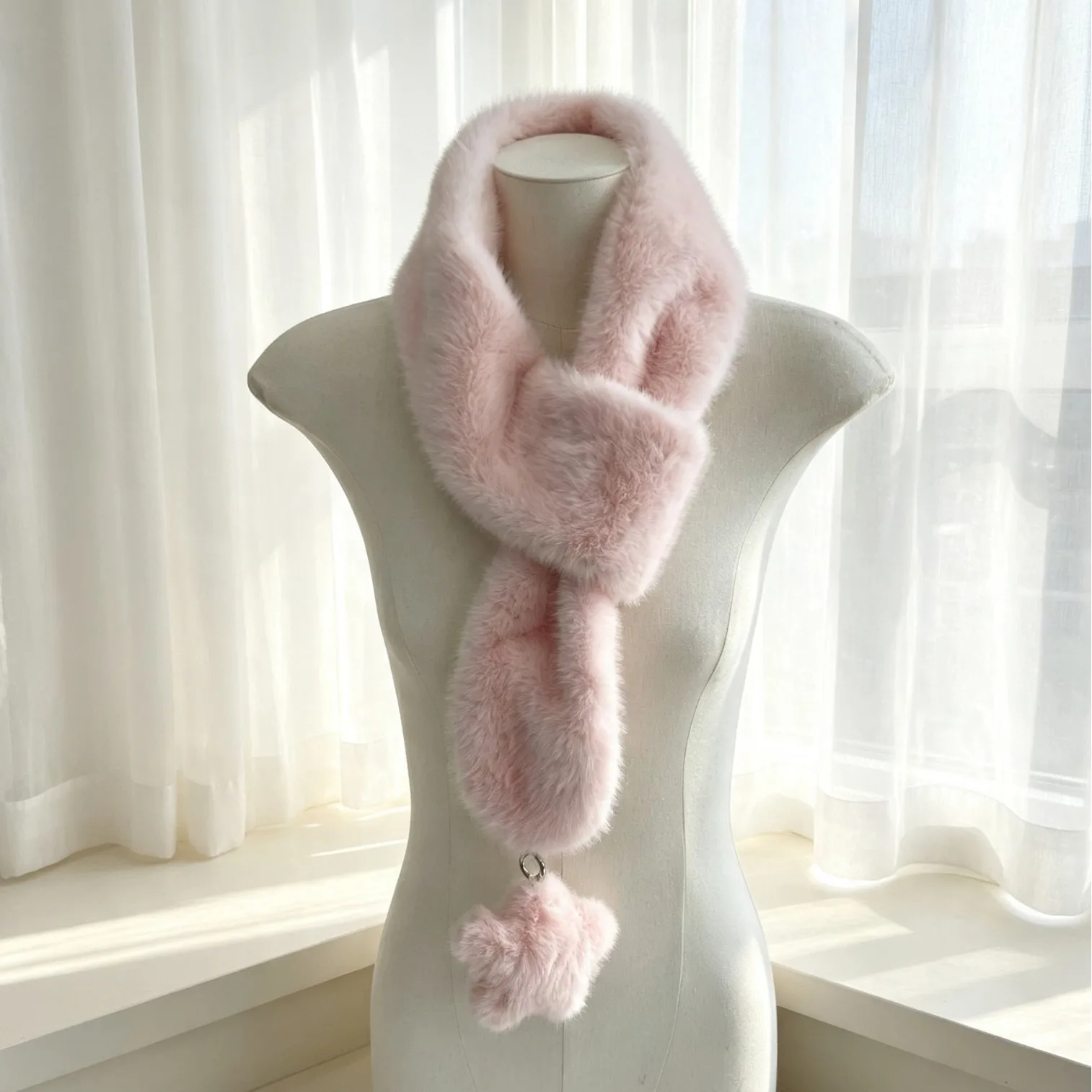 Korean Style Faux Fur Scarf Sweet Fluffy Neck Warmer with Plush Star Pendant Soft Cross‑Over Collar Winter Street Accessories