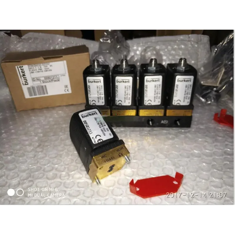 1 個 Baode 6014 エアコンプレッサー積載電磁弁 00125366 00126155