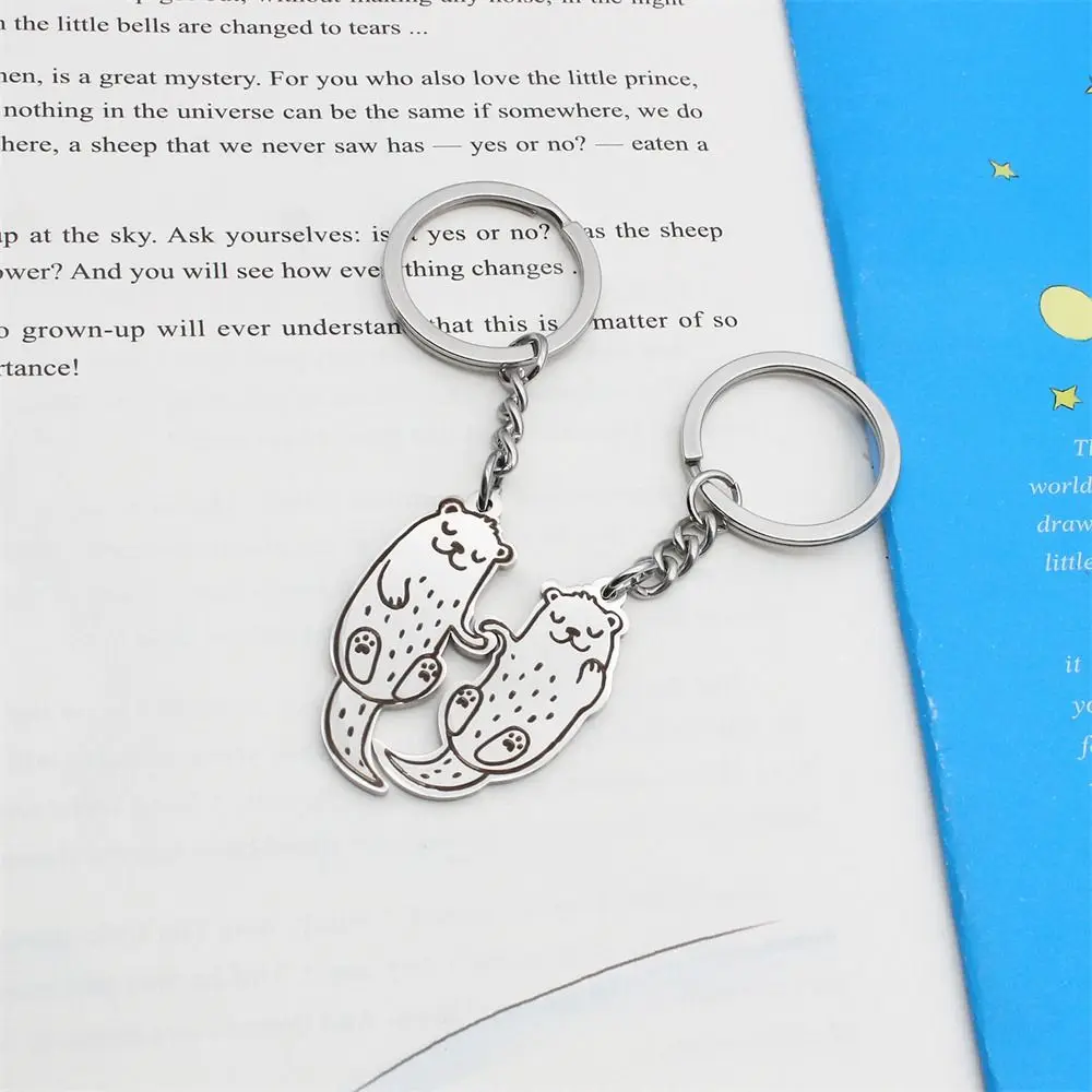 Creativity Stainless Steel Otters Keychains Bag Pendant Animal Couple Key Ring Key Holder Cartoon Lover Keychain Women Men