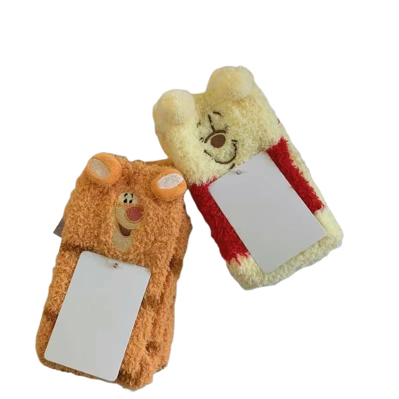 Disney Pooh Bear Teigetje Herfst/winter Cartoon Pluche Geborduurde Vloersokken Warme Dikke Sokken Kerst/Halloween Student Cadeau