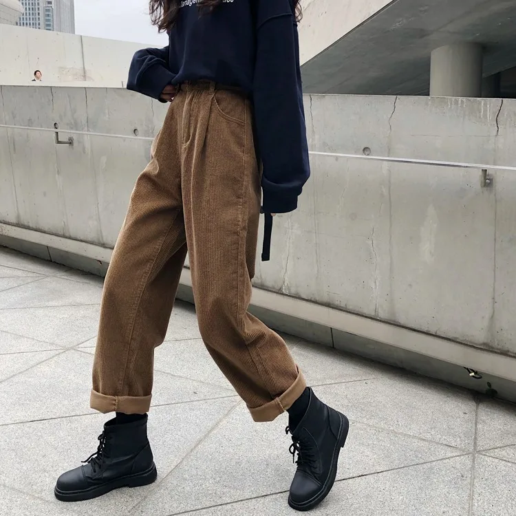 Corduroy Suit Wide-leg Pants for Women in Autumn Winter Plus Velvet Warm Work Pants for Wearing Straight for Making Them Look