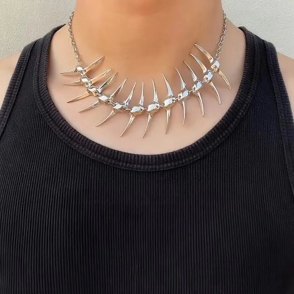 Alloy Construction Thorn Skeleton Skeleton Design Link Chain Style Fish Bone Chain Bracelet Fish Bone Pattern Choker Type
