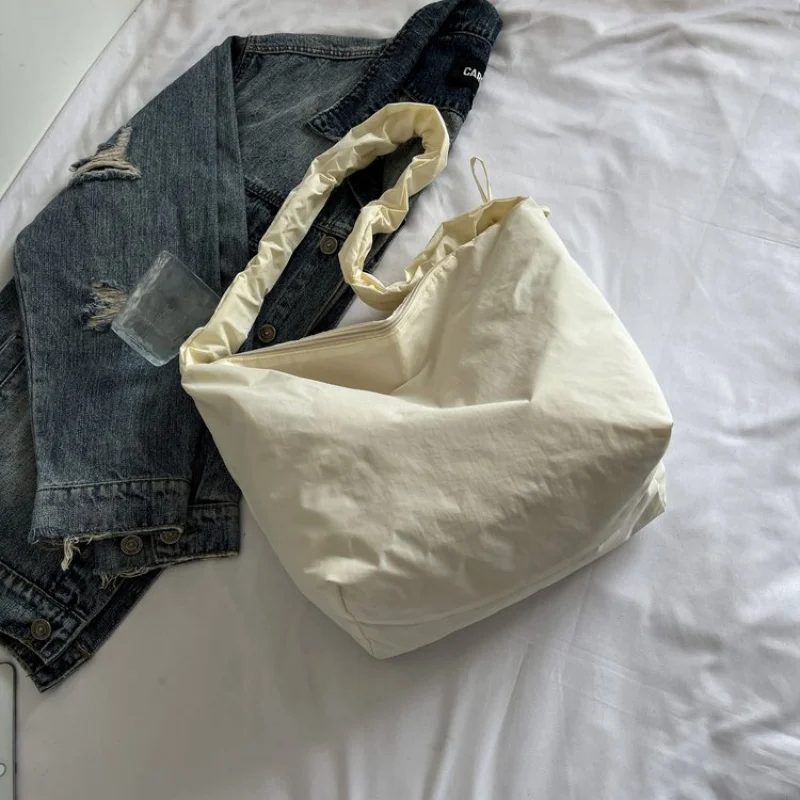 

Elegant envelope Clutch Bag For Ladies With Detachable Strap For Day To Night Versatility