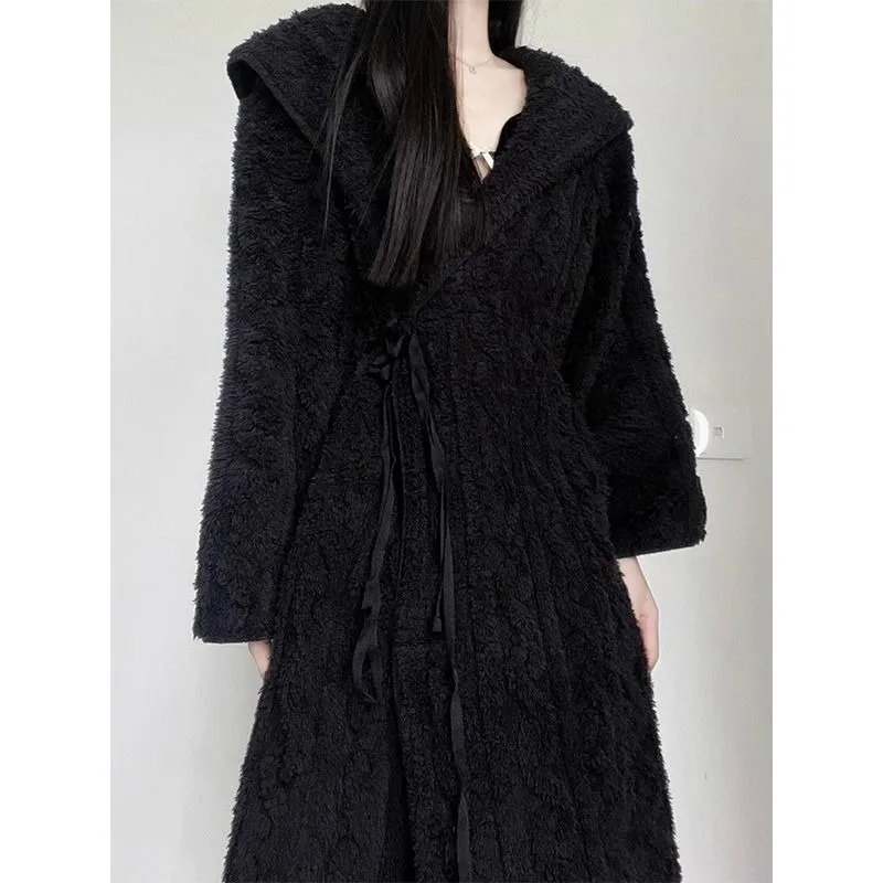 Black Coral Fleece Night Gown Female Wintertime Thickening Type Long Style Pajamas Hooded Flannel Autumn and Winter Loungewear