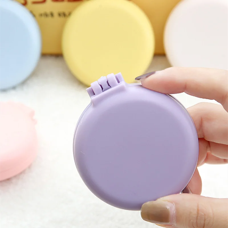 مرآة ماكياج المحمولة وسادة هوائية تصفيف الشعر مشط تدليك الرأس 1 قطعة الإبداعية الكرتون فتاة للطي وسادة هوائية مشط الشعر للطي