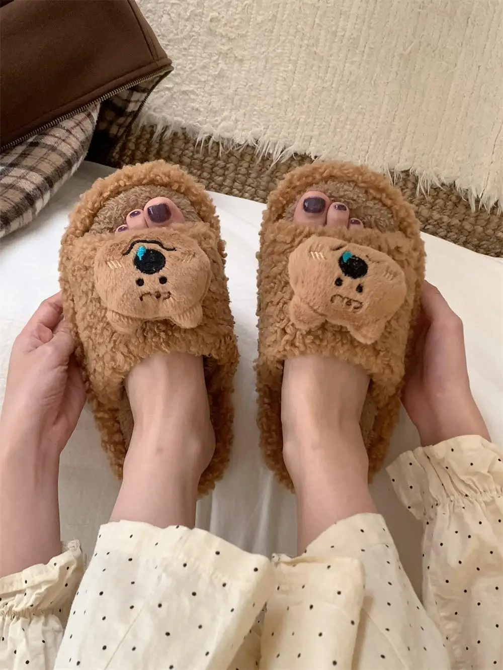 

Thin strip new ins cute little bear straight cotton slippers versatile indoor and outdoor autumn and winter comfortable hairy