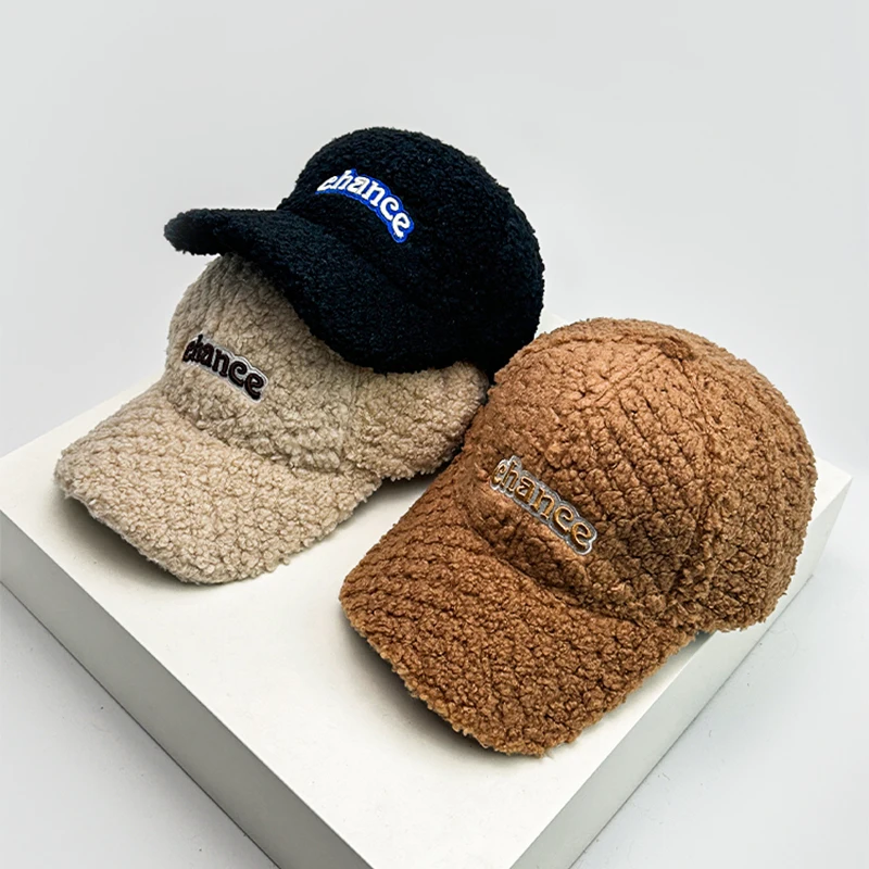 

Autumn and Winter New Unisex Letter Embroidery Baseball Hats Sunshade Berber Fleece Warm Peaked Caps Versatile Casual Fashion