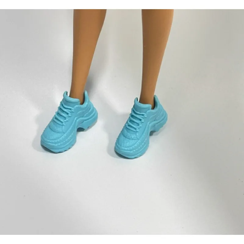 Chaussures classiques YJ665 de haute qualité, sandales à talons hauts et plats, amusantes au choix pour vos poupées barbes, accessoires à l'échelle 1/6