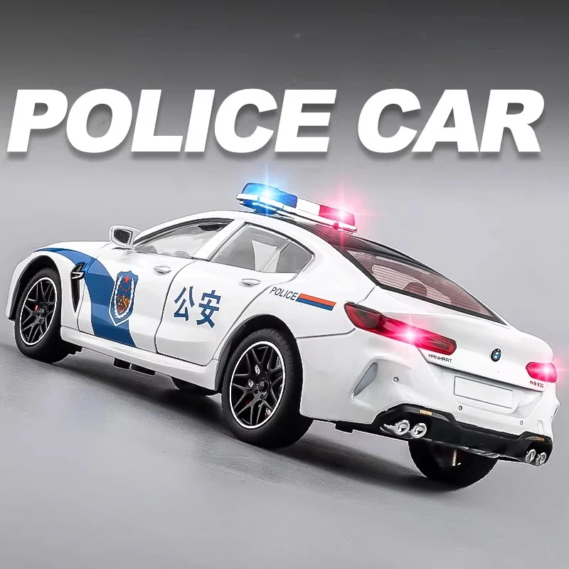 1:24 سيارة M8 760LI نموذج مصغر اللعب سبيكة دييكاست نماذج السيارات الصوت ضوء الأبواب مفتوحة التراجع للأطفال ألعاب تعليمية