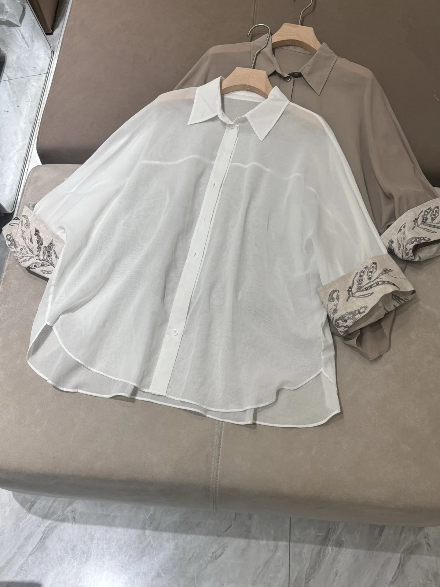 

2025 summer women's cotton linen short-sleeved embroidered shirt sequin lapel top
