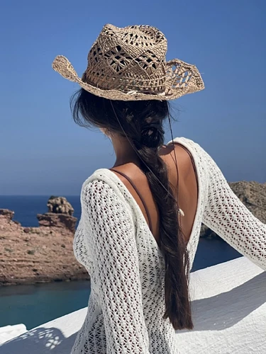 Imagen 2 del producto Vestido de punto ajustado para mujer, moda informal con textura calada, cubierta de playa de manga larga, vestido de playa corto de estilo liso