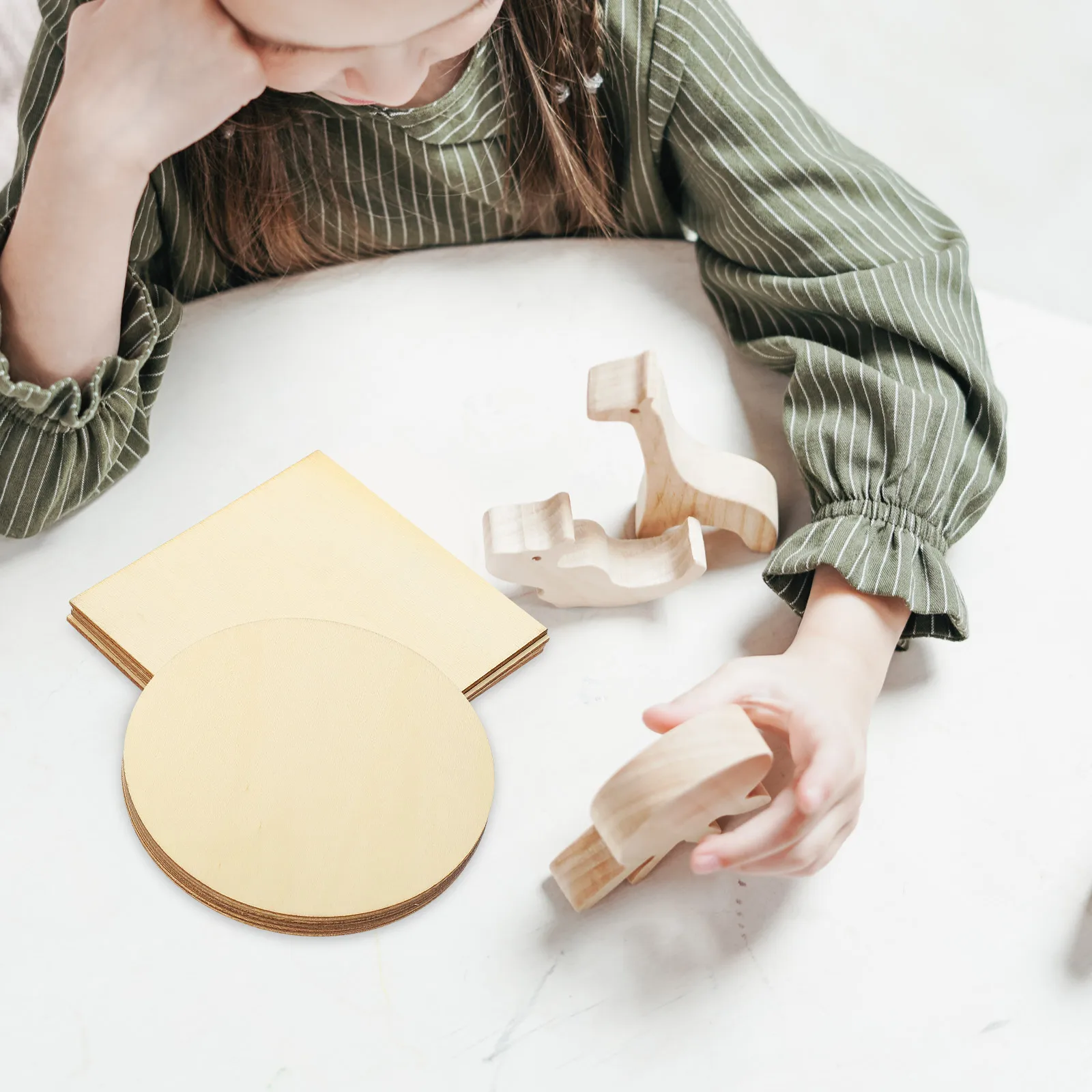 

10pcs Wood Slices Coasters Round Square Unfinished Natural Blank DIY Paint Wooden Decorations Craft Materials