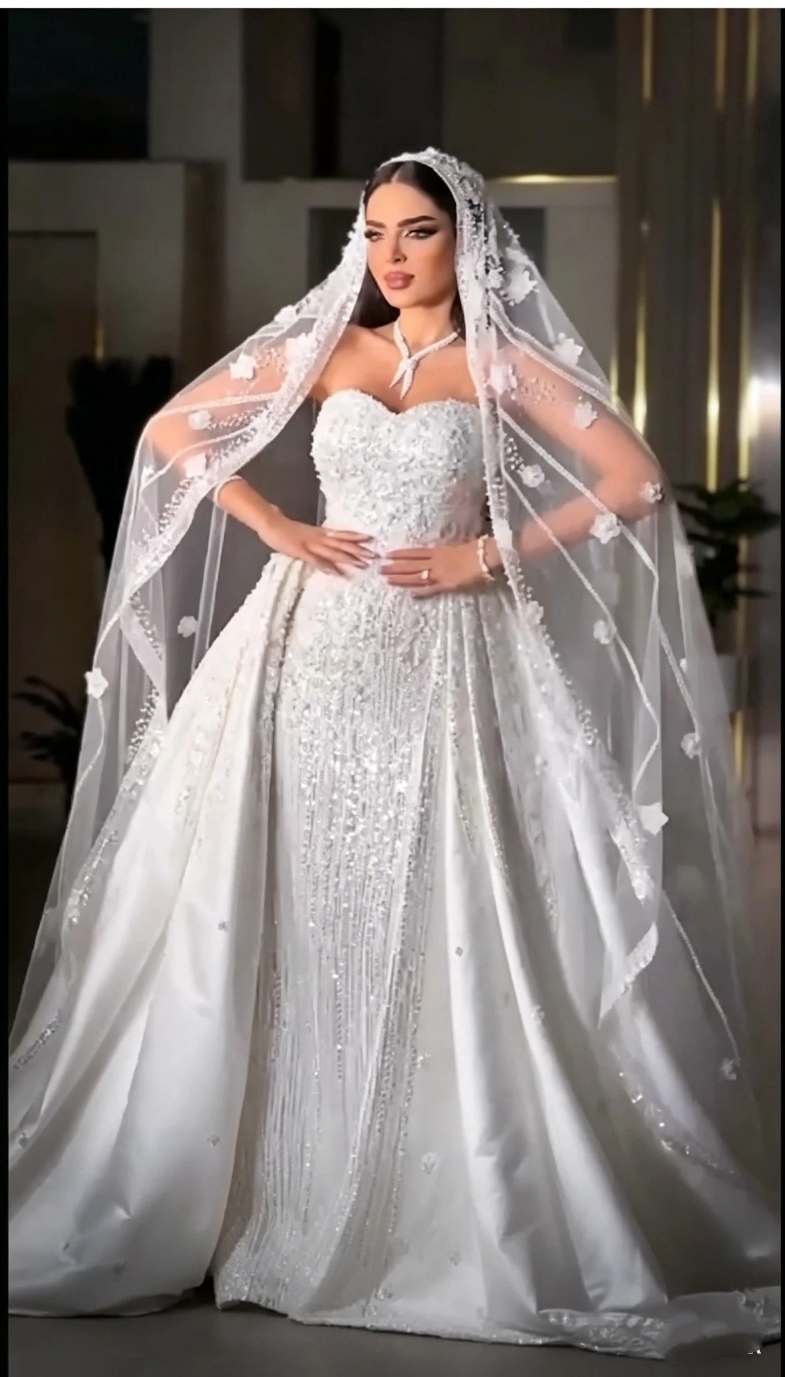 

Luxurious Mermaid Lace Beads Women's Wedding Dress Sweetheart No Cuff Detachable Tail Church Bridal Dress Customized